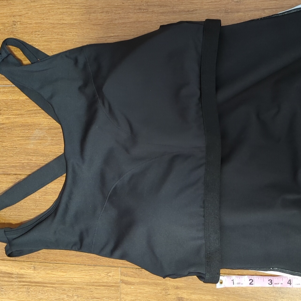 Nicole Miller Sport Black & White Athletic Dress With Shelf Bra - Picture 9 of 13